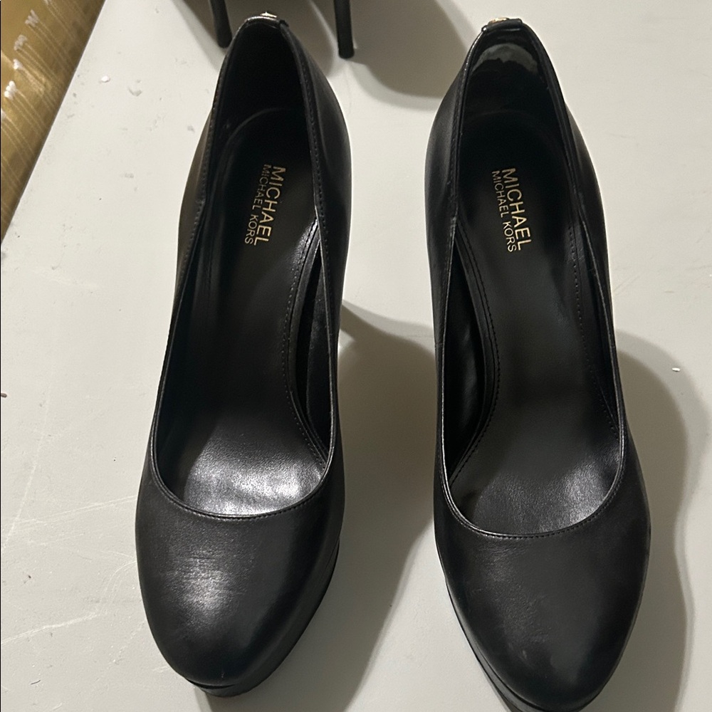 Michael Kors Classic Black Heels
